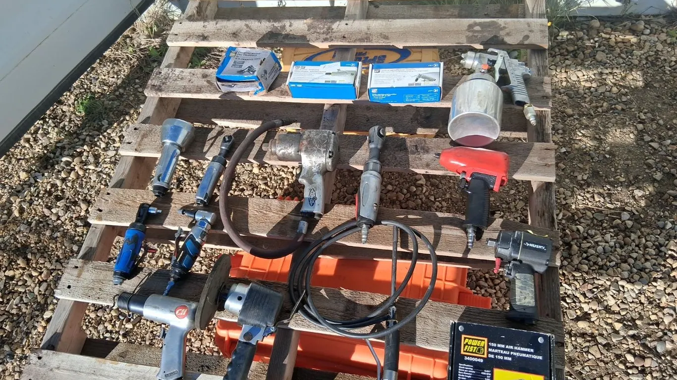 Assorted Air Tools (WC)