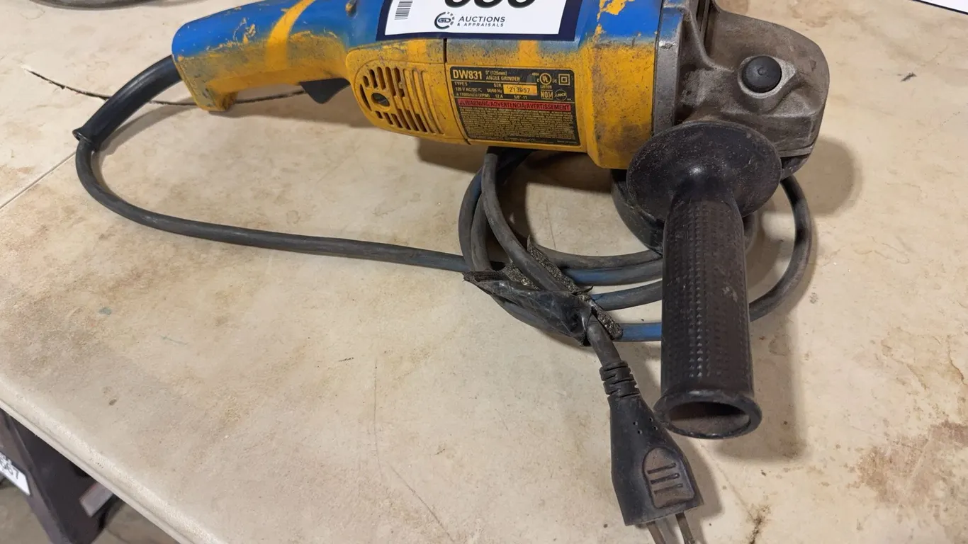 DeWalt DW831 5" Angle Grinder