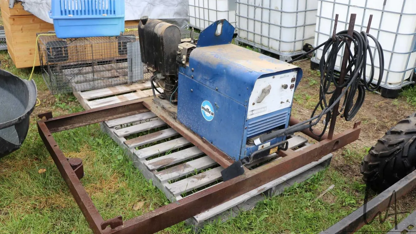 Miller Blue Star welder with Kohler gas motor, fitted to skid, not tested