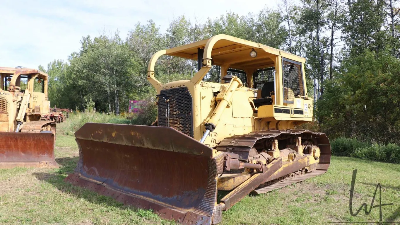 Caterpillar D7G bulldozer, working and operating unit. Vin no. 28A8737