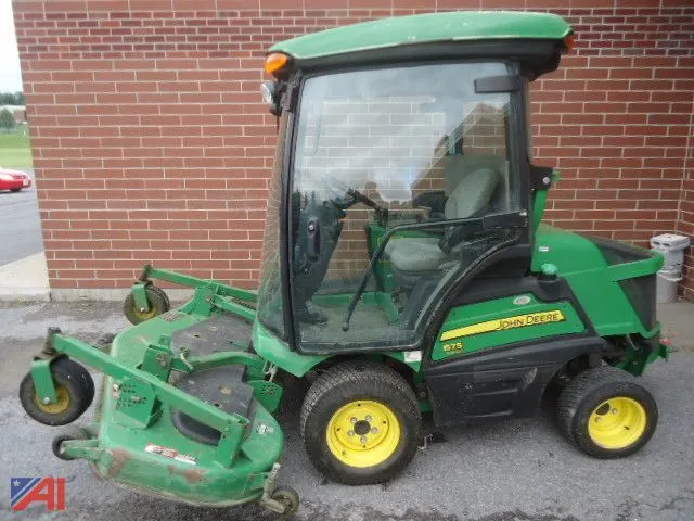 John Deere 1575 Terrain Cut 72" Mower