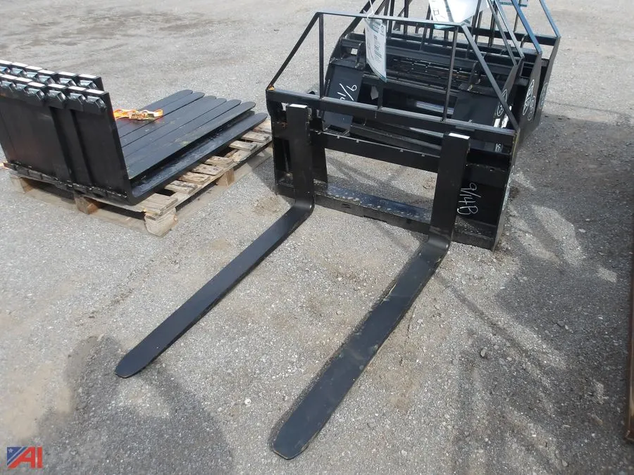 (1 Set) Skid Steer Forks