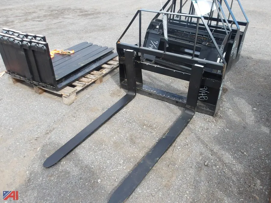 (1 Set) Skid Steer Forks
