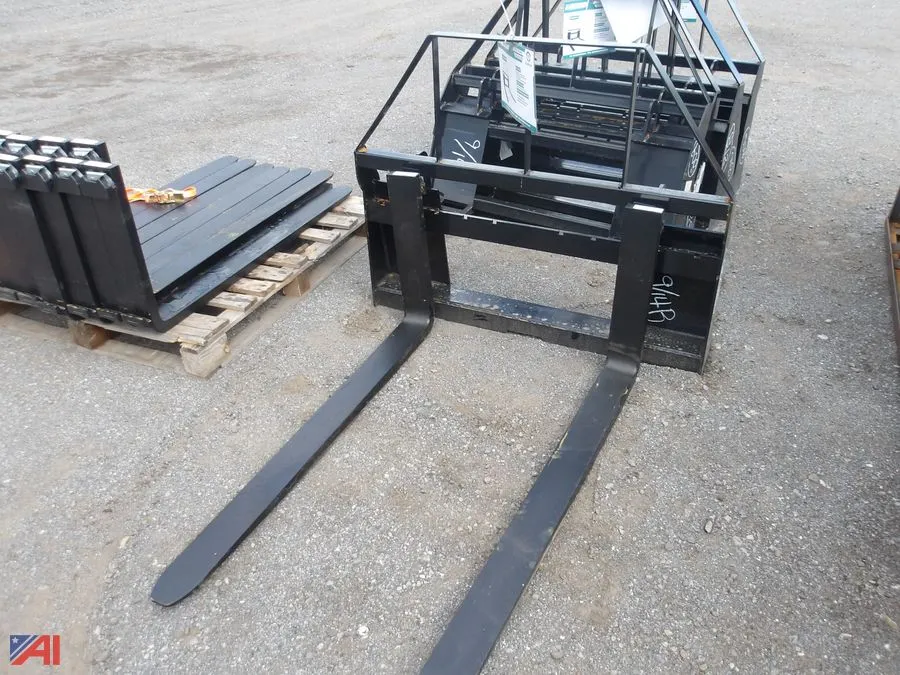 (1 Set) Skid Steer Forks