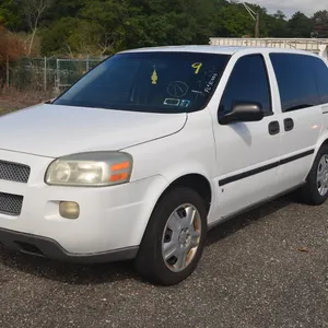 2008 Chevrolet Uplander Mini-Van