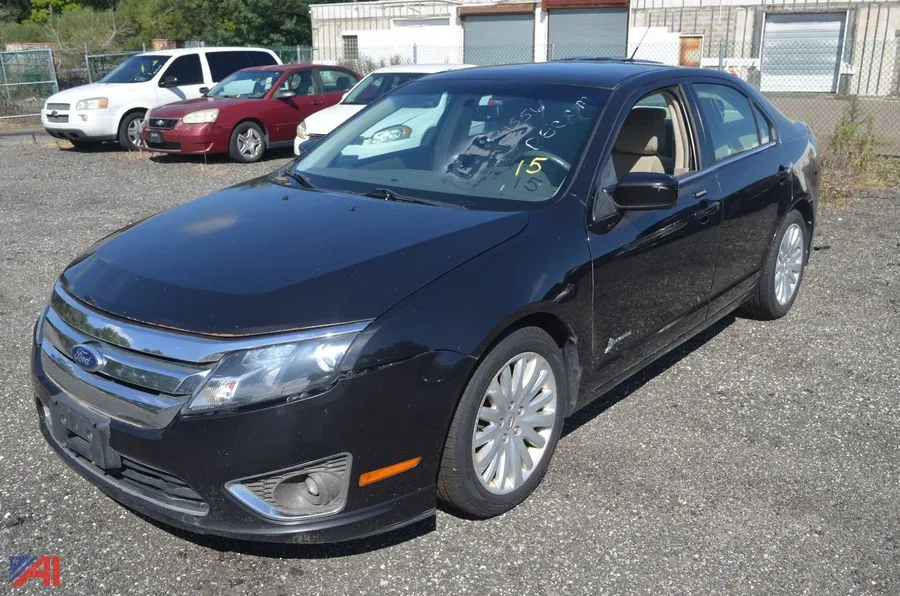 2012 Ford Fusion Hybrid Sedan