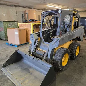 2013 John Deere 318D Skid Steer Loader, 1T0318DAJDG251481, KEY