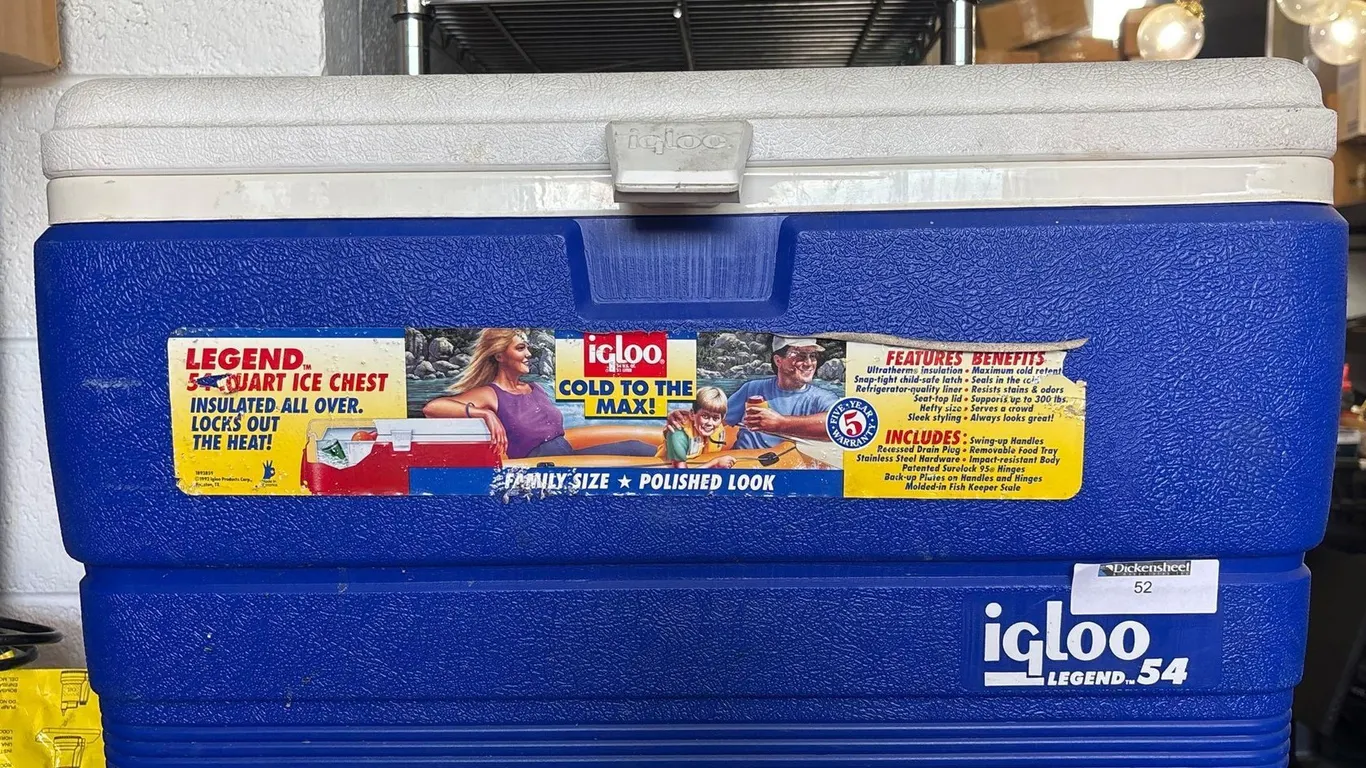 IGLOO LEGEND 54 COOLER