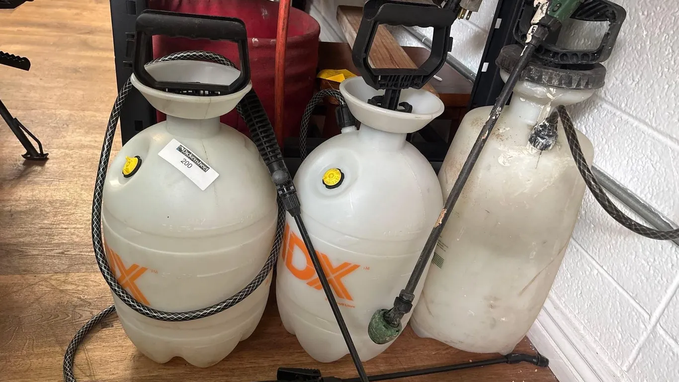 HDX CHEMICAL SPRAYERS