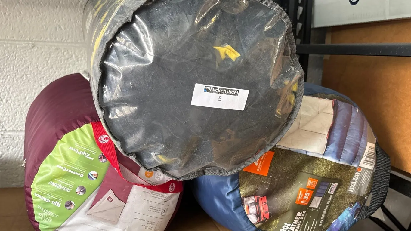 LOT OF (3) SLEEPING BAGS