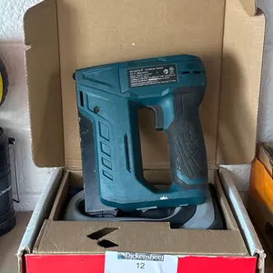 ARROW CORDLESS STAPLE GUN