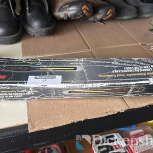 RECHARGABLE SLIM LED LIGHT