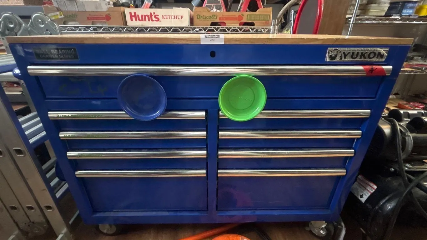 YUKON ROLLING TOOL CHEST
