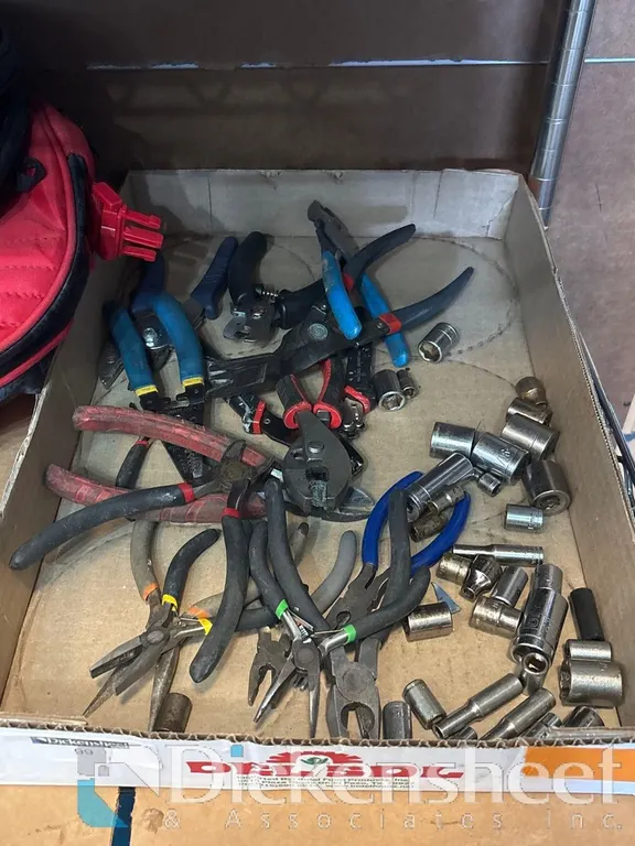 LOT OF PLIERS, CUTTERS AND SOCKETS