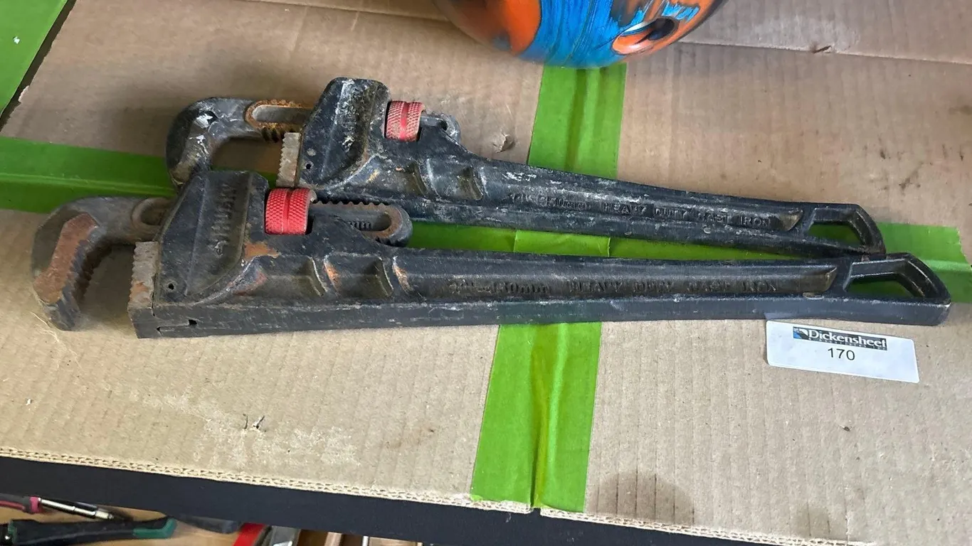 HUSKY HEAVY DUTY WRENCHES