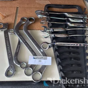 VARIOUS WRENCH LOT