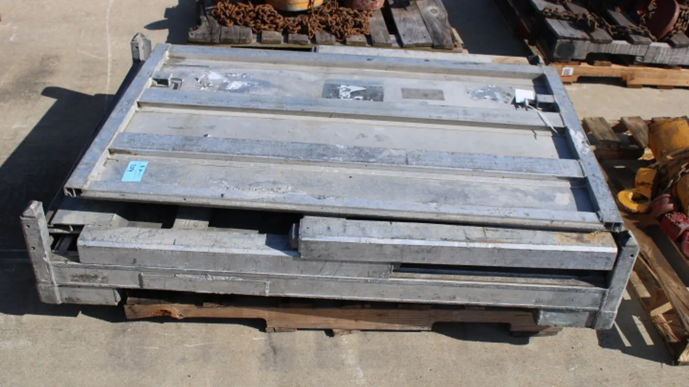 Heavy Duty Aluminum Container