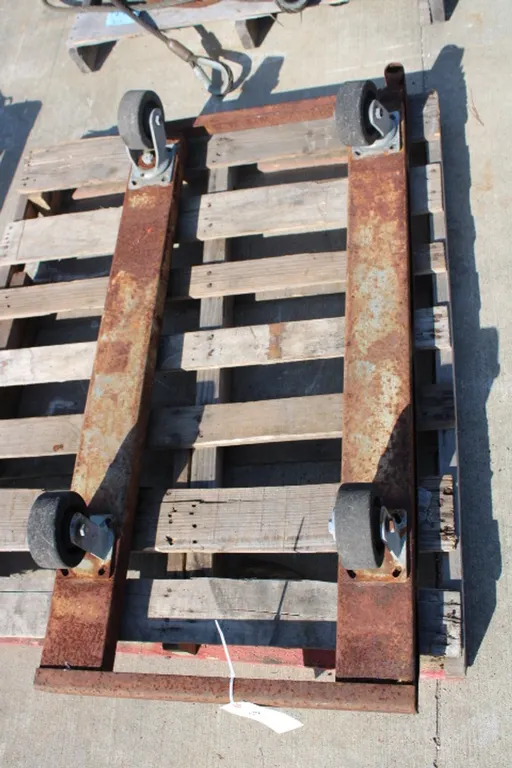 Dolly Metal Frame Platform