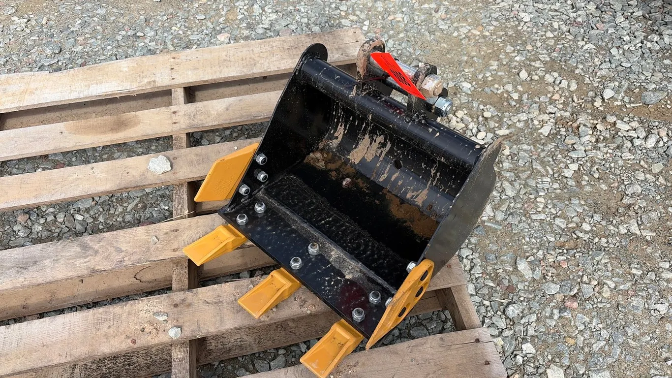 Approx. 15" Unused Mini Excavator Bucket