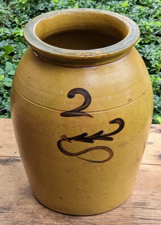2 GAL SALT GLAZE ALBANY DECORATED STORAGE CROCK (WHITEWATER WISCONSIN)