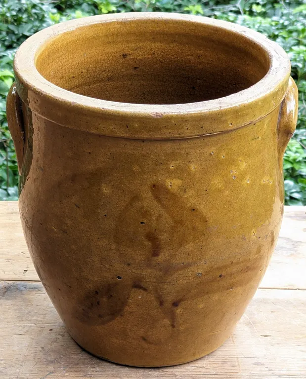 1 GAL SALT GLAZE ALBANY DECORATED CREAM POT CROCK (BERLIN WISCONSIN)