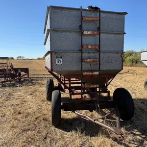 250 Bushel Hopper Grain Tank on 4 whl Trailer
