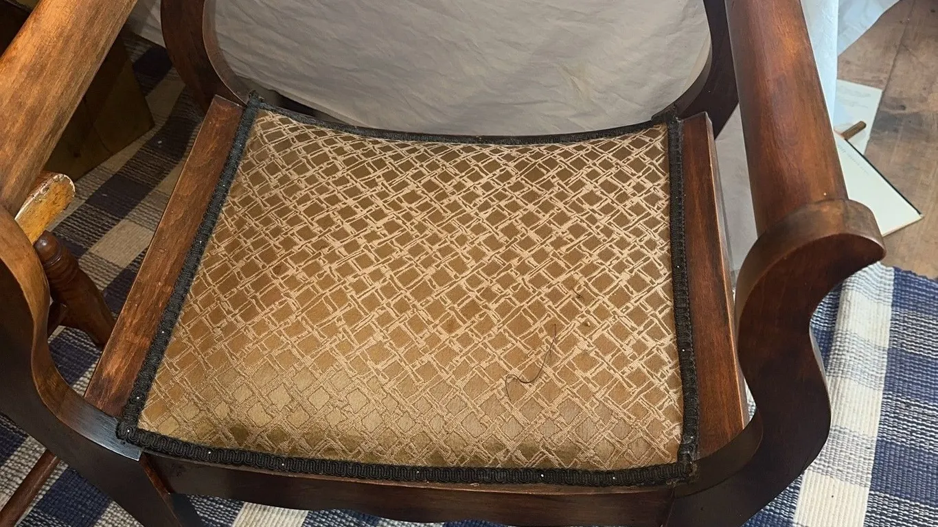 Victorian bustle chair