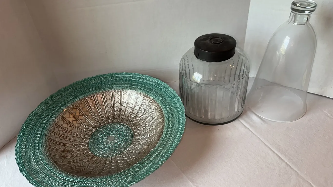 Glass bowl + jar + cloche