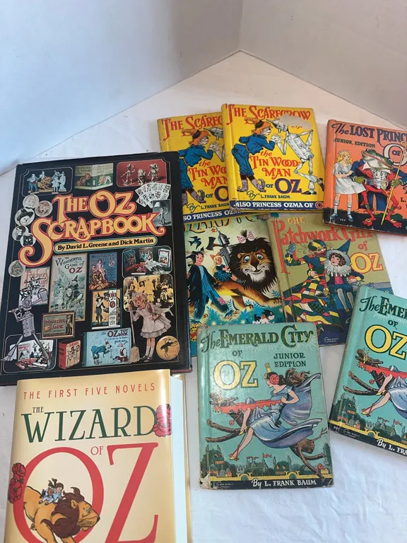 Vintage Wizard of Oz books