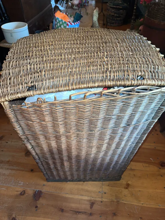 Massive wicker basket