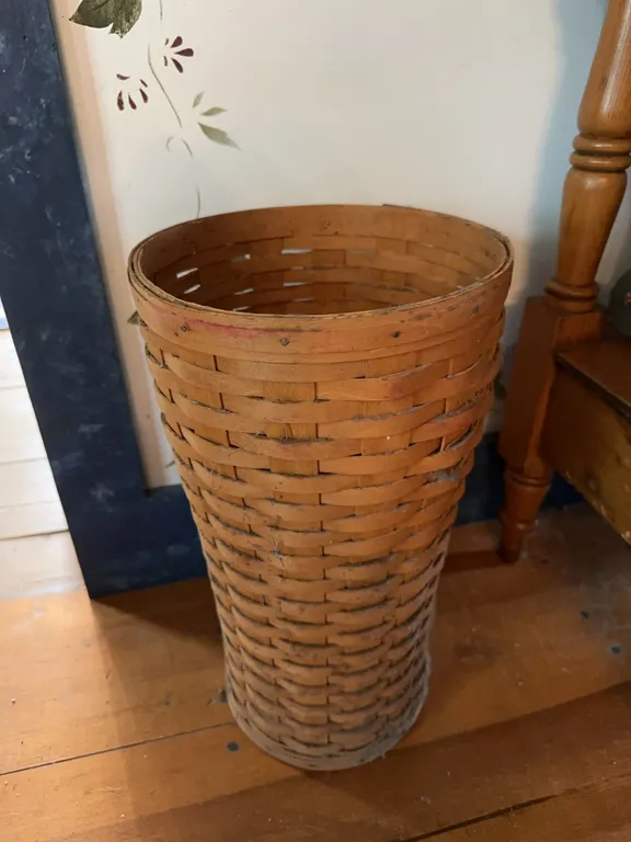 Longaberger umbrella basket