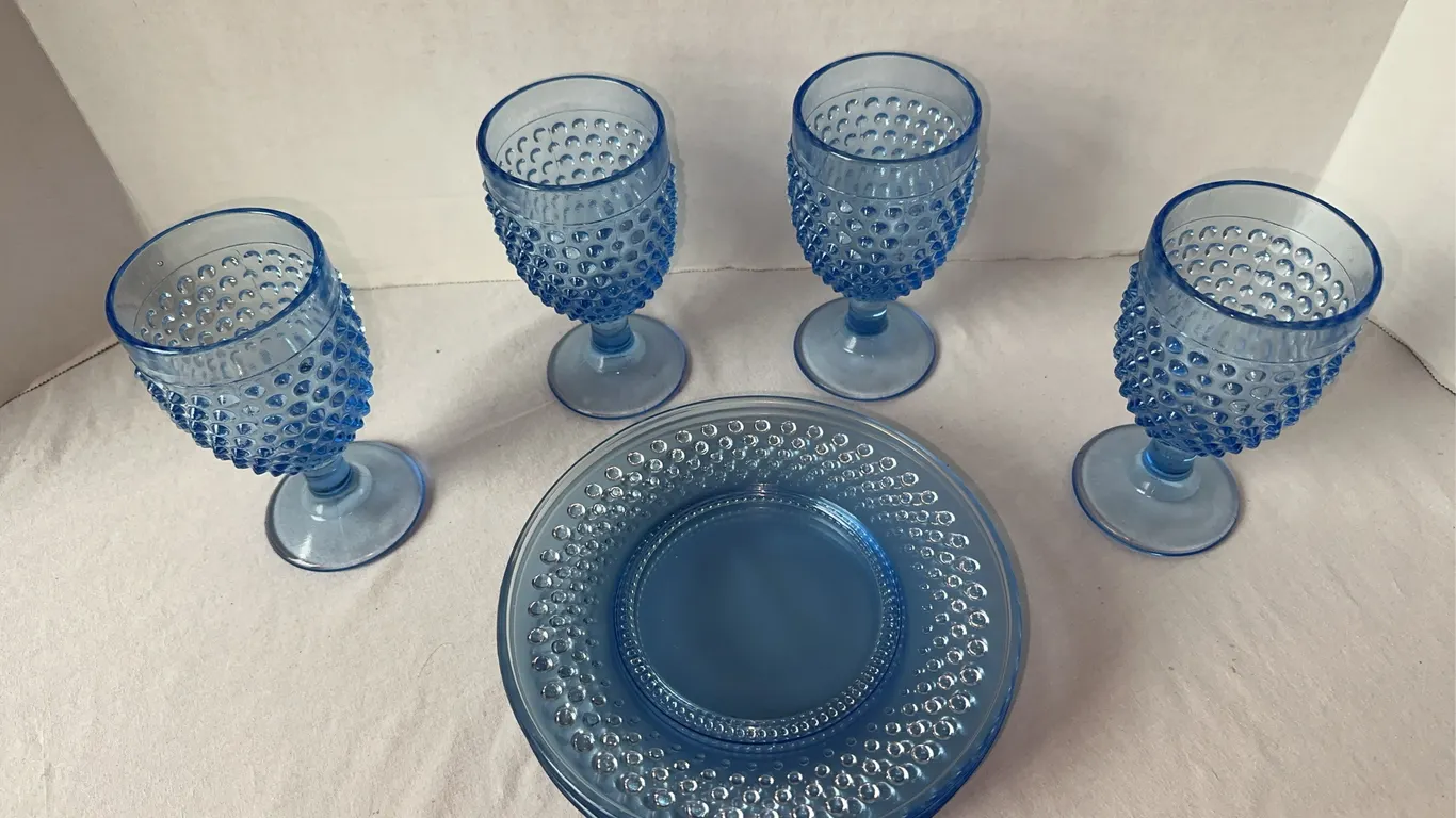 Smith / Imperial glass - hobnail ice blue