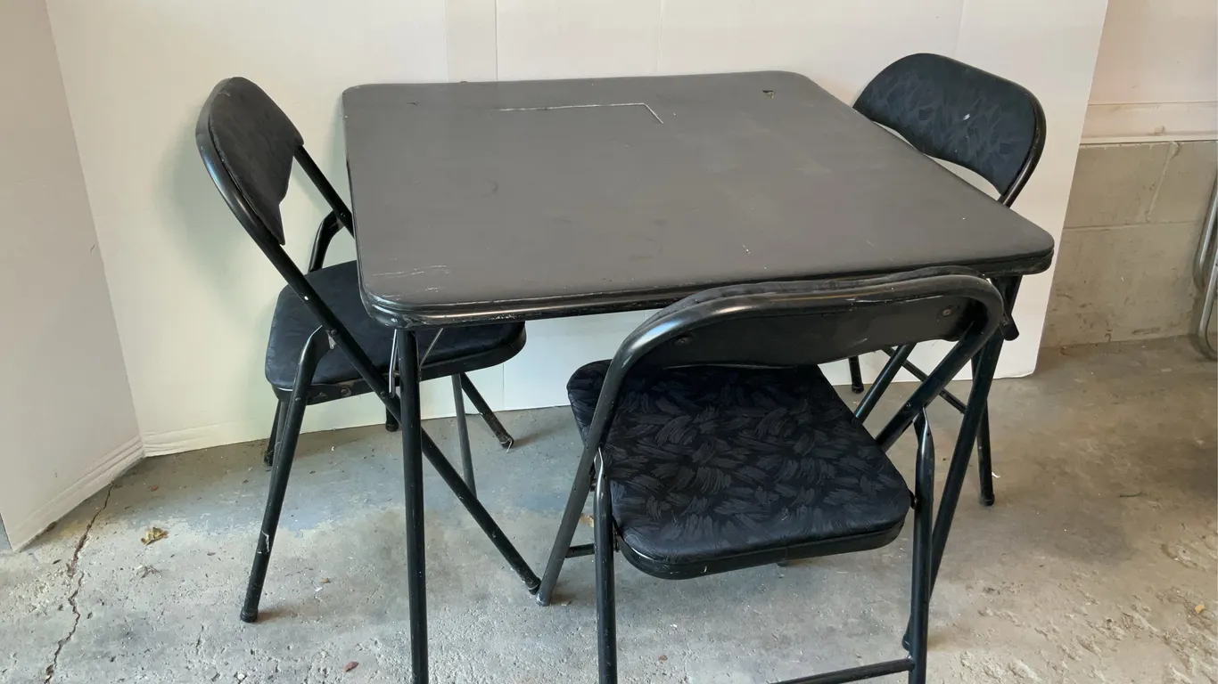 Card Table and 4 Chairs
