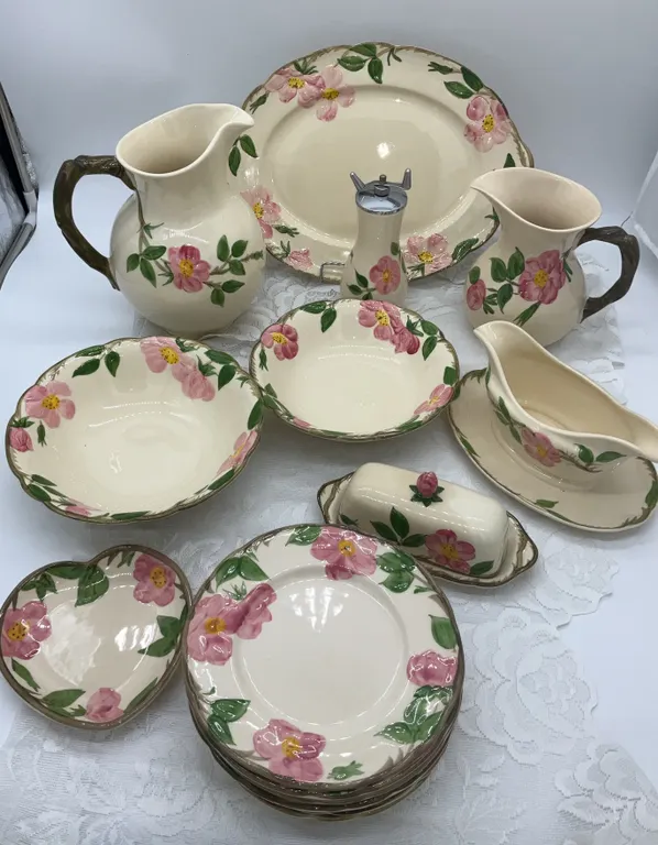 Vintage Franciscan Desert Rose Accessories, Includes 7 Dessert Plates, 7.5in