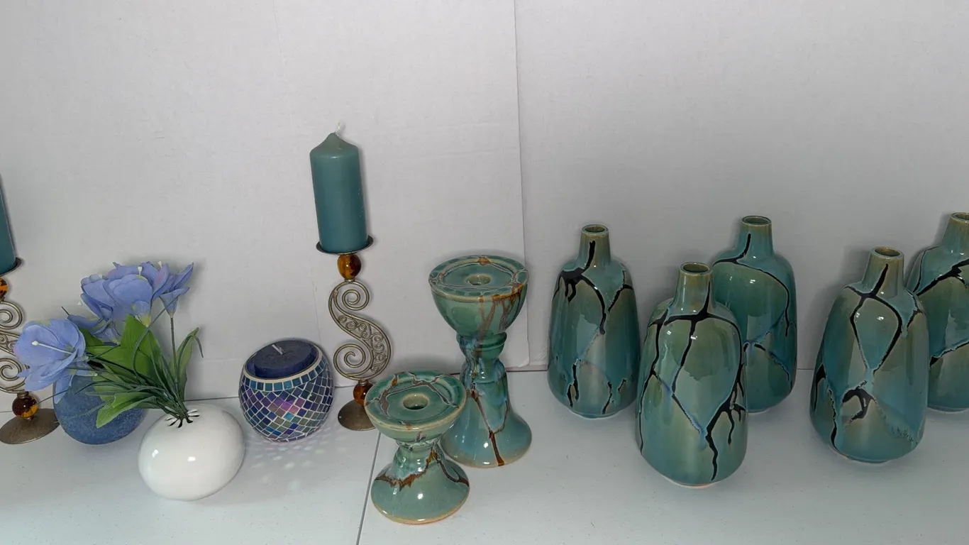 Teal & Turquoise Decorative Home Décor, Ceramic Vases, Candle Holders & Floral Accents