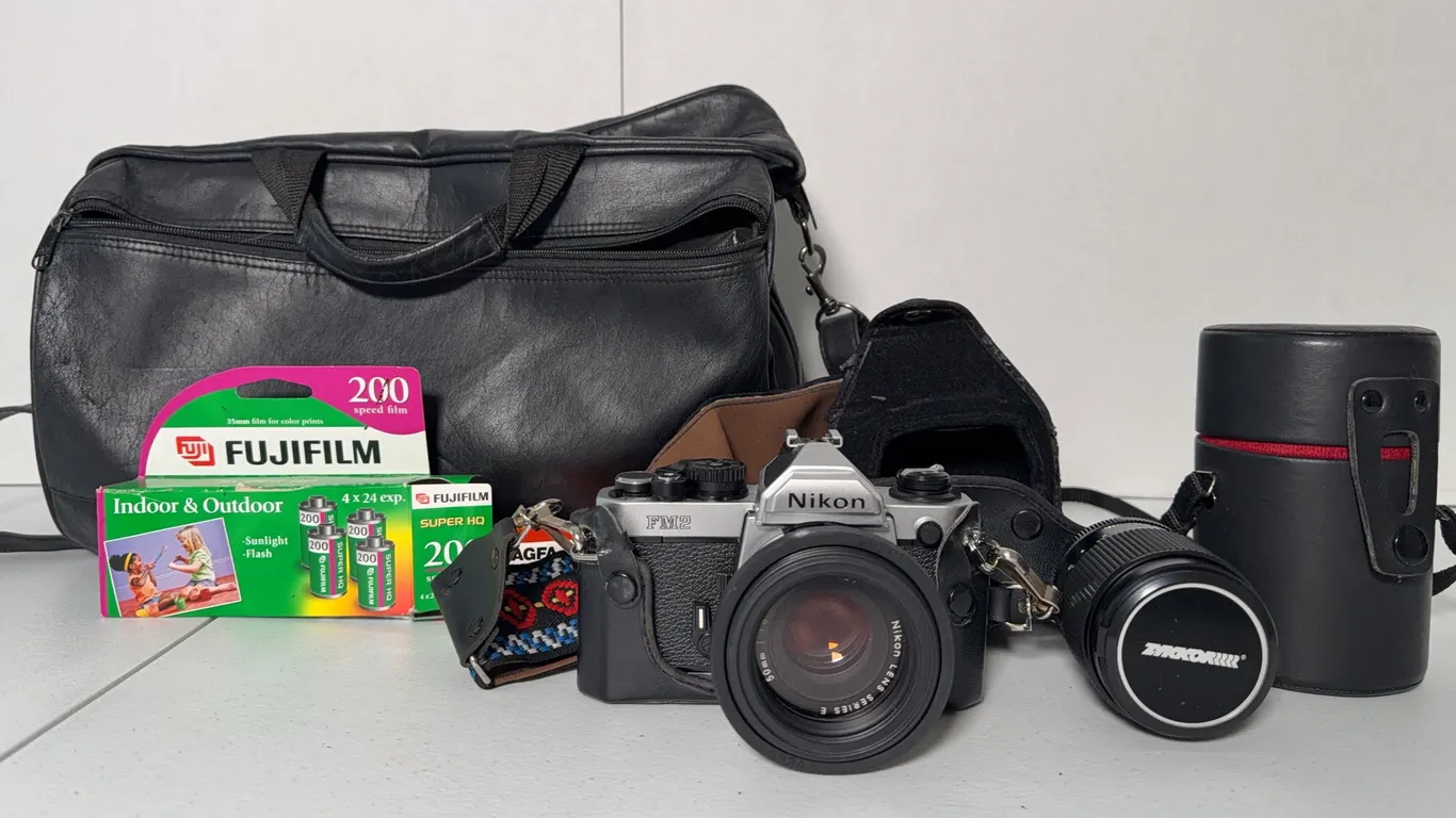 Nikon Lens Series E 50mm 1:1.8 Camera, Film & Cases