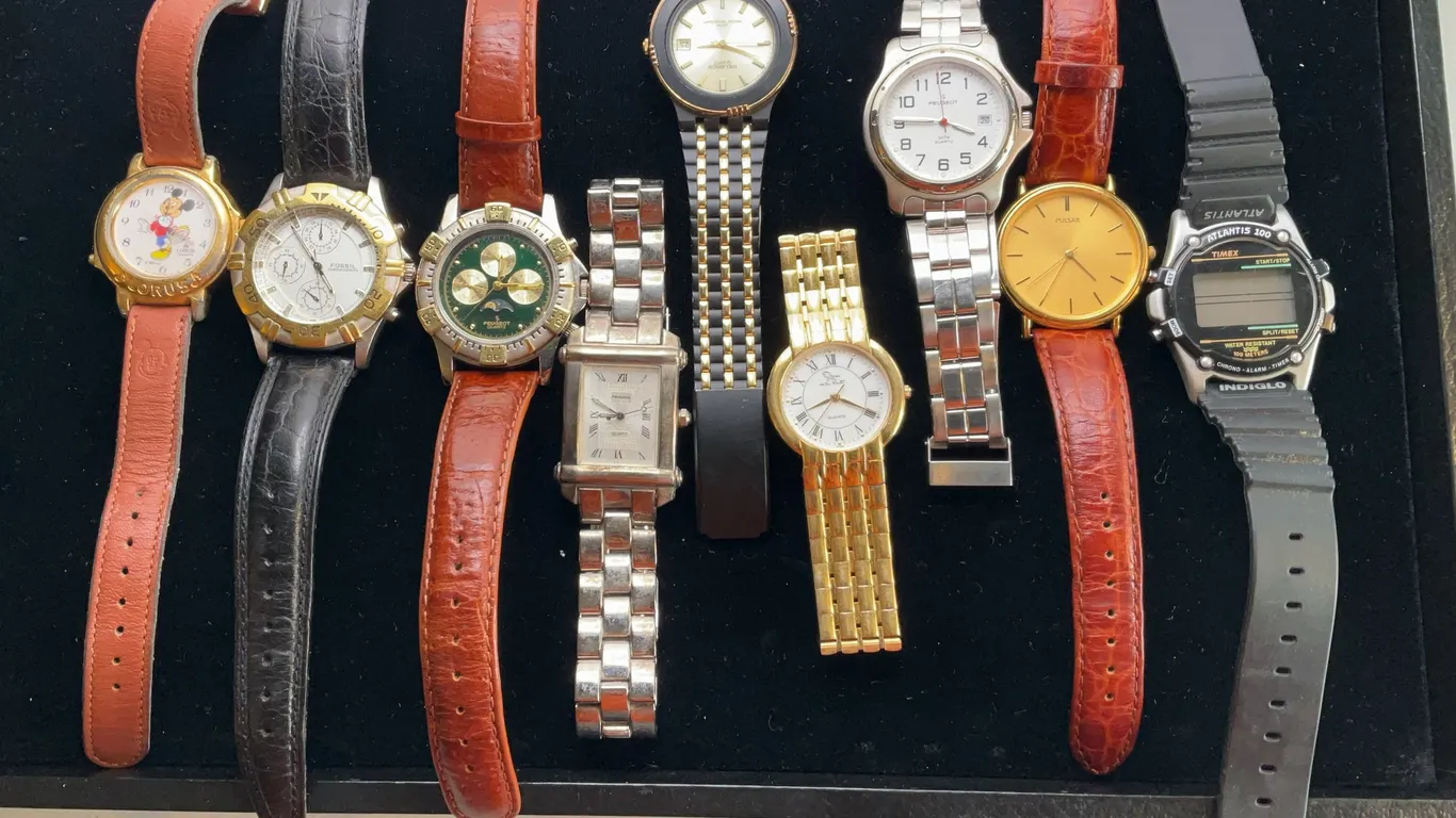 Watches Including Vintage Lorus Mickey Mouse Disney Watch, Helbrose, Fossil, Persona, Peugeot & More