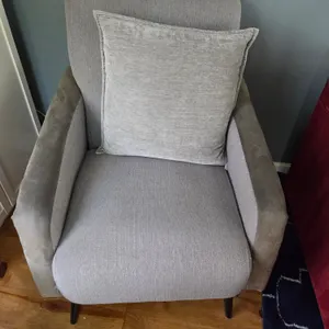 Chair with pillow