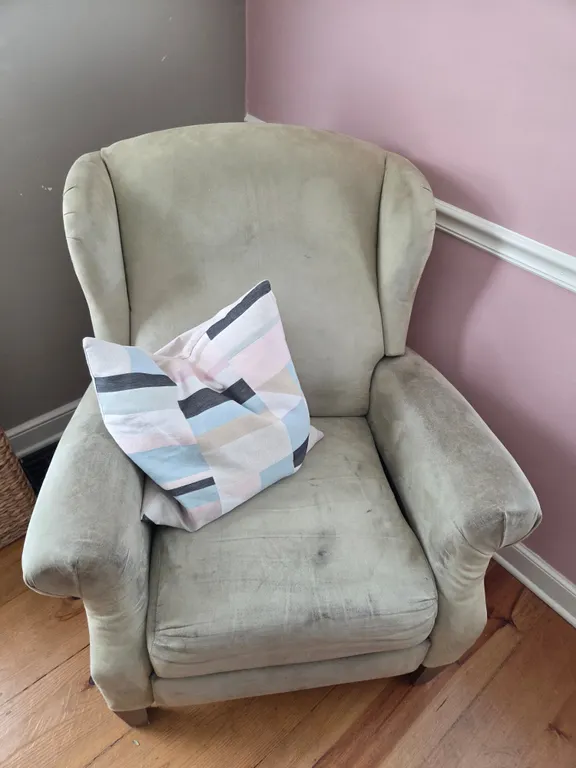 Chair with pillow