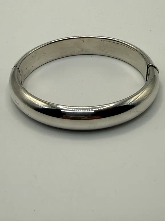 Sterling Silver Hinged Bangle