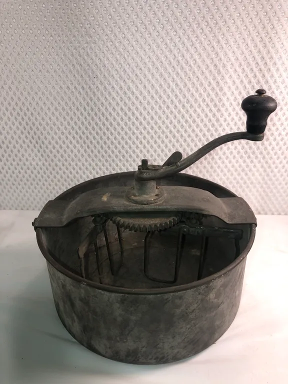 Antique Cake Maker by Landers, Frary and Clark