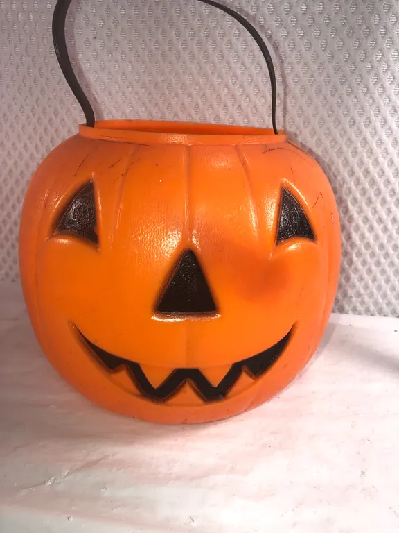 Empire Blow Mold Candy Bucket