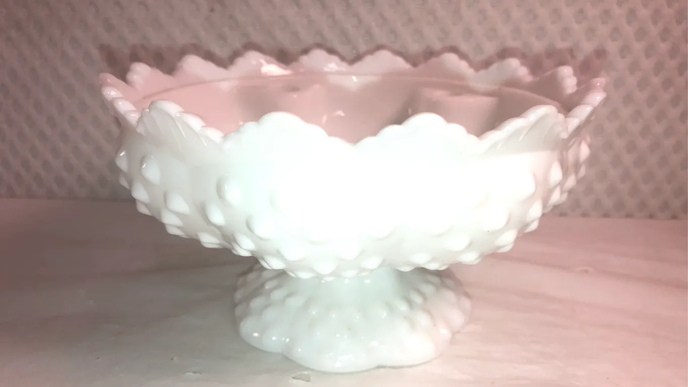 Fenton Hobnail Center Piece