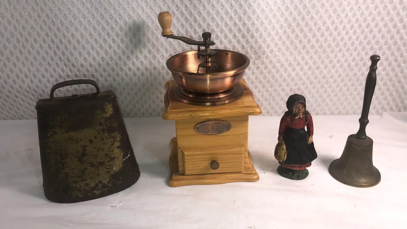 Vintage Collectibles