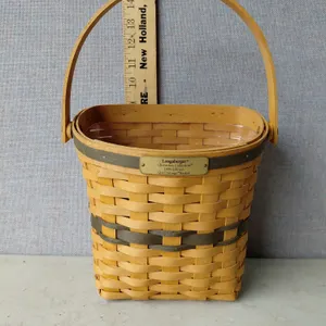1998 Longaberger Christmas Collection Glad Tidings Basket W/Protector 9.5"X6.5"X8.75"