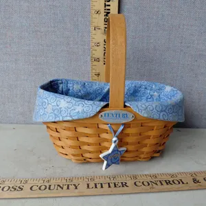 2000 Longaberger Cheers Basket/Century Basket W/Liner & Tie On 7.75"X4.5"X7"