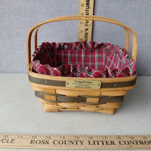1993 Longaberger Christmas Collection Bayberry Basket W/Liner 9.5"X9"X4.25"