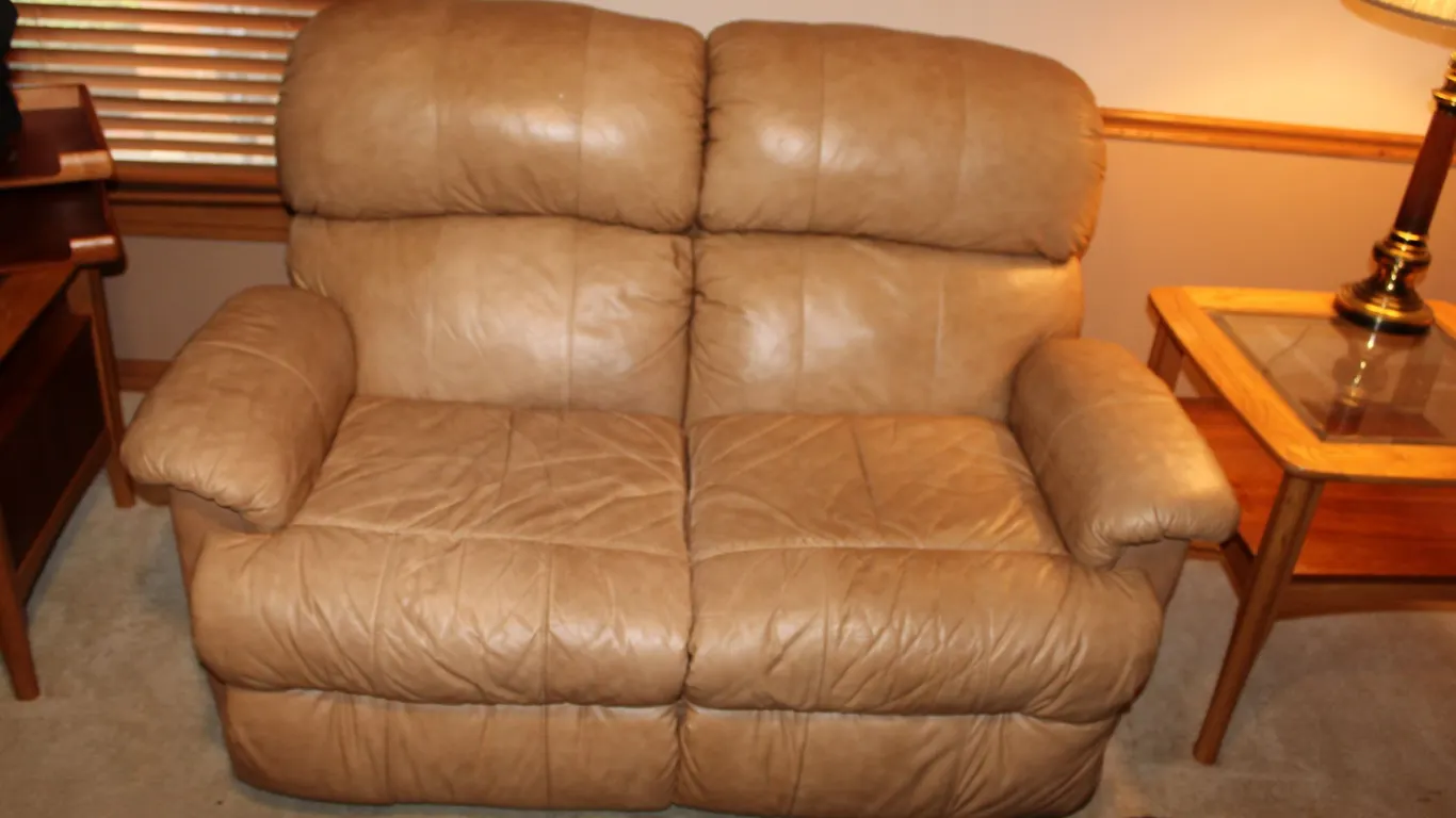 Leather Reclining Loveseat