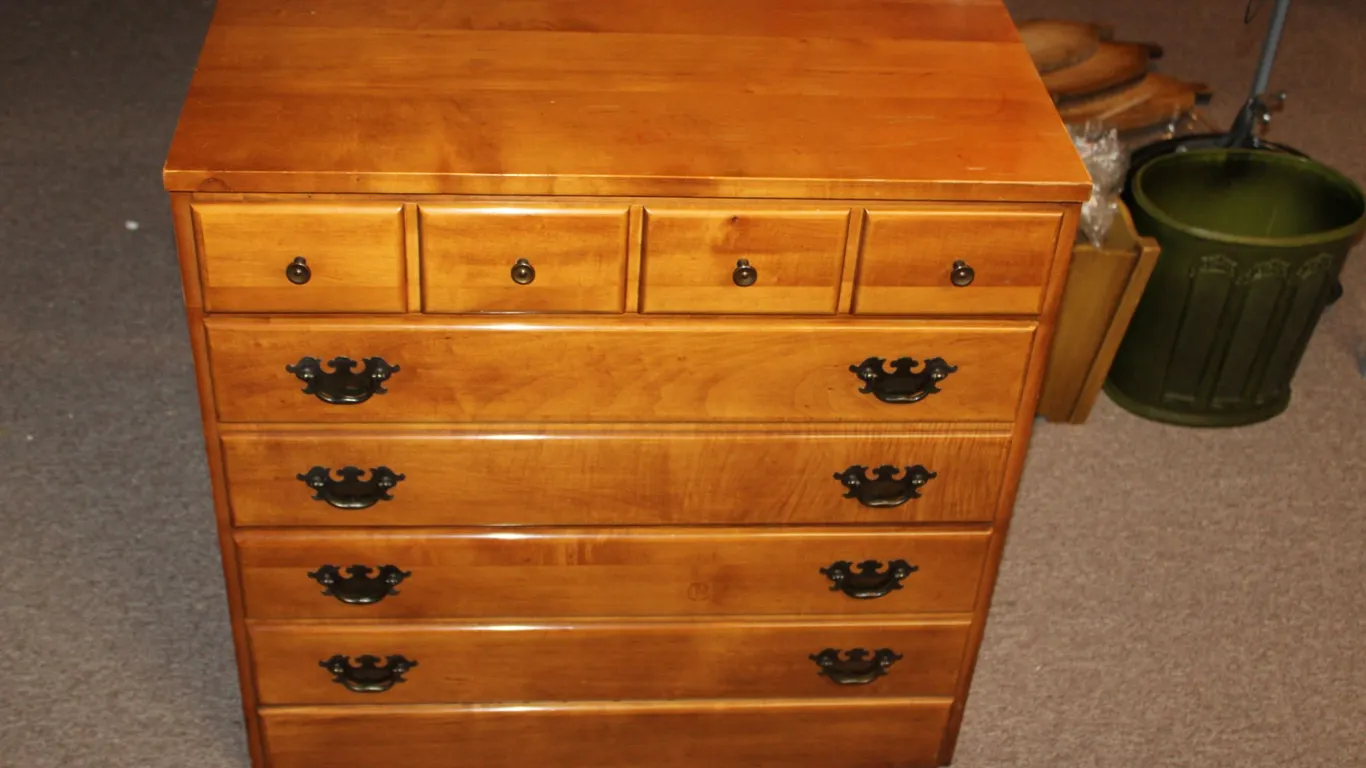 Colonial Maple Chest of Drawers