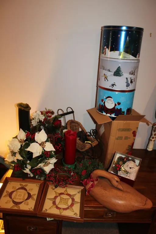 Christmas Decorations & Décor